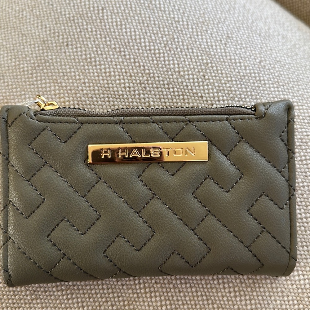 H Halston Green wallet, Coin & cards.  Gorgeous NWT